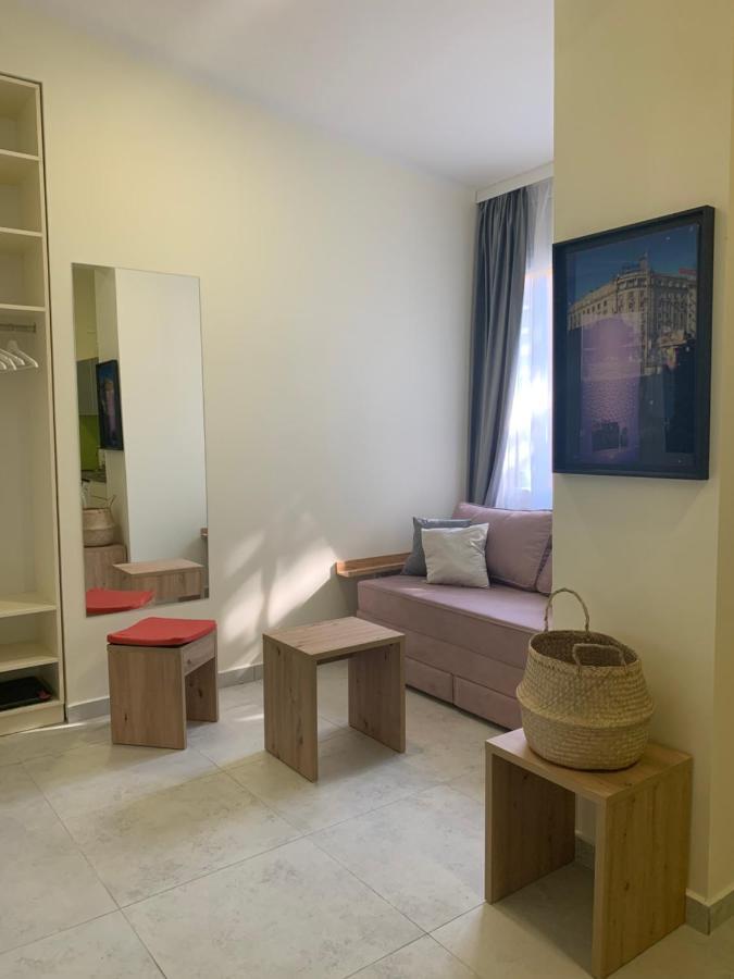 Sunlit Artist Studio Apartamento Belgrado Exterior foto